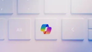 微软推动全新键盘布局增加 Copilot 按键